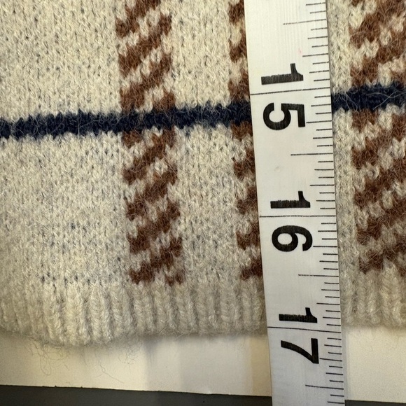 En Saison elastic waist mini sweater skirt w plaid detailing women's size Small - Picture 8 of 8